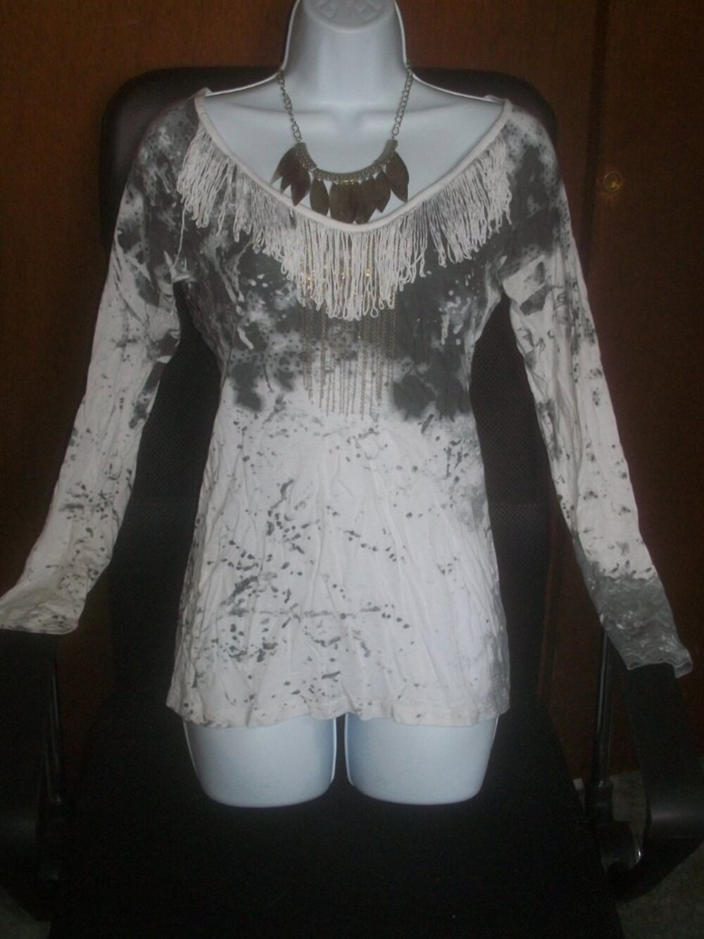 womens white fringe top.chain bling.lightweight blouse.size small